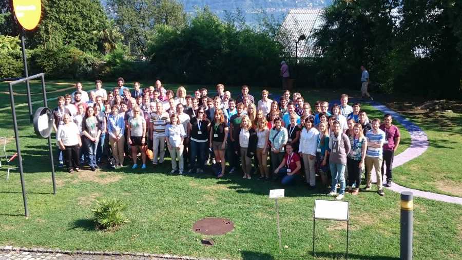 Enlarged view: Group picture in the garden of Monte Verità.