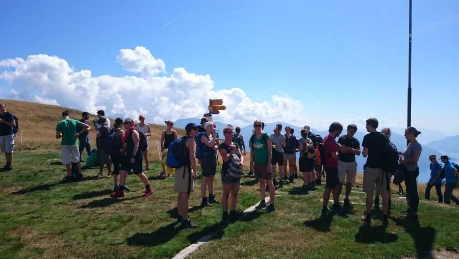 Enlarged view: Group excursion towards Monte di Lego.