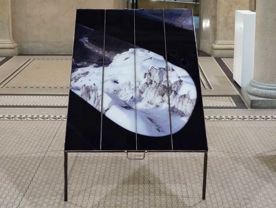 Enlarged view: Fotos Kunstausstellung ETH-Klimarunde 2023